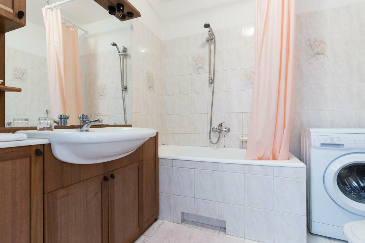 Apartment Pavacic Krk Town Exterior foto
